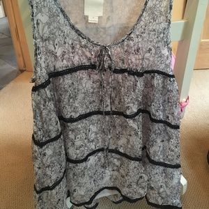 Line & Dot Floral Tank Top with Lace Detail - Sz S